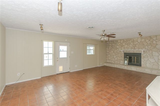 118 Driftwood Dr, Portland, TX 78374