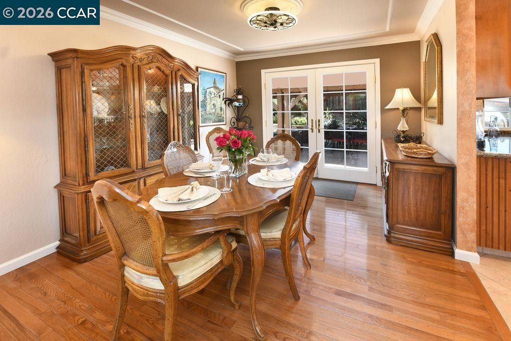 Image 12 of property listing at 1894 Sagewood Ct, Concord, CA 94521