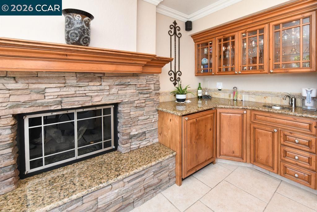 Image 20 of property listing at 1894 Sagewood Ct, Concord, CA 94521
