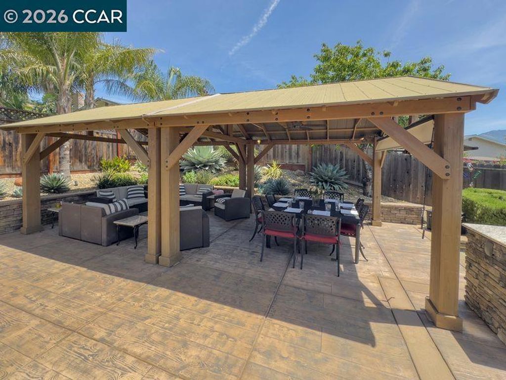 Image 35 of property listing at 1894 Sagewood Ct, Concord, CA 94521