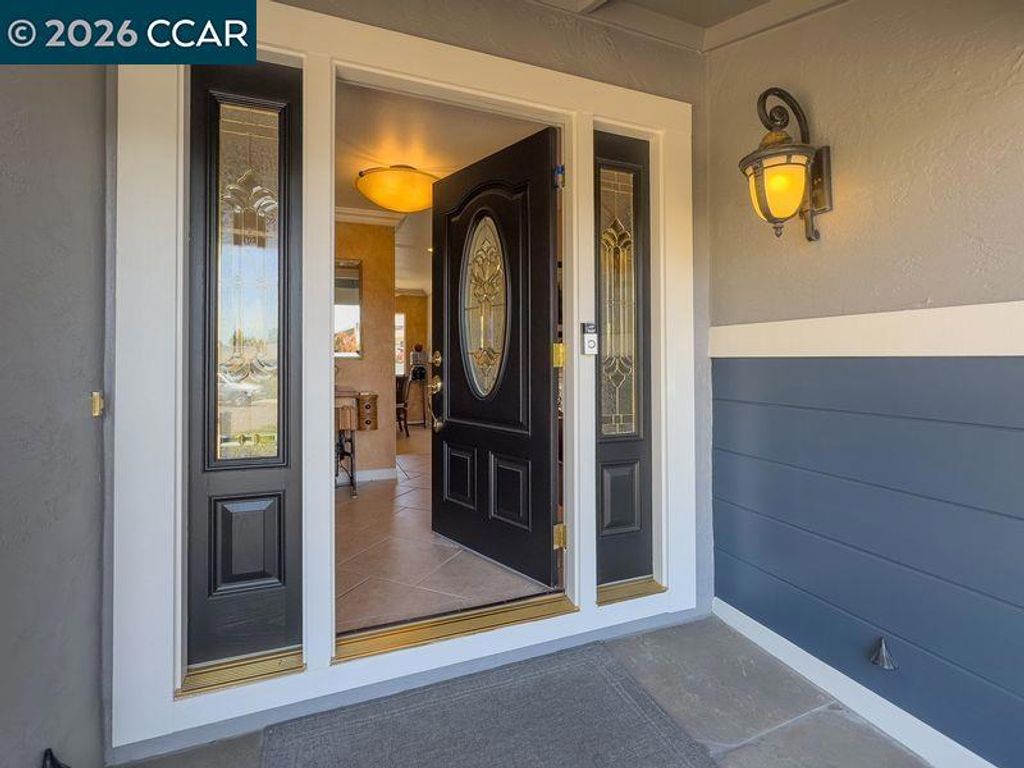 Image 7 of property listing at 1894 Sagewood Ct, Concord, CA 94521