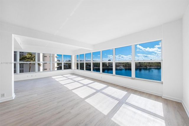 9100 W Bay Harbor Dr 5A, Bay Harbor Islands, FL 33154