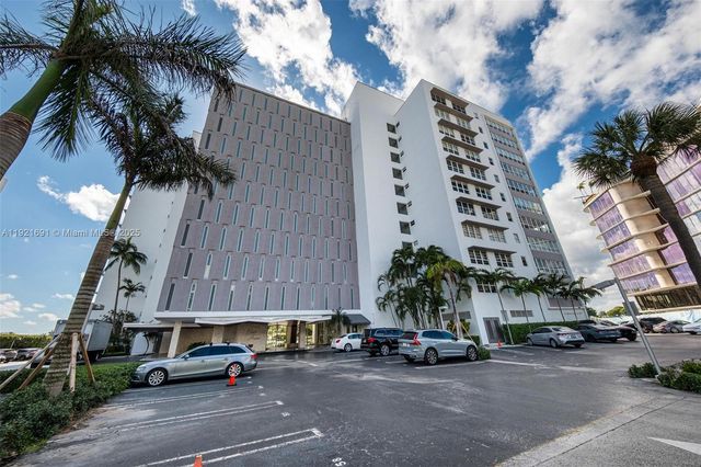 9100 W Bay Harbor Dr 5A, Bay Harbor Islands, FL 33154