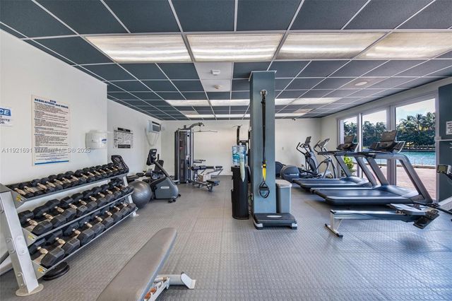 9100 W Bay Harbor Dr 5A, Bay Harbor Islands, FL 33154