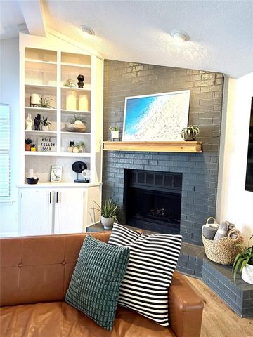 510 Rambling Oaks Drive, Norman, OK 73072