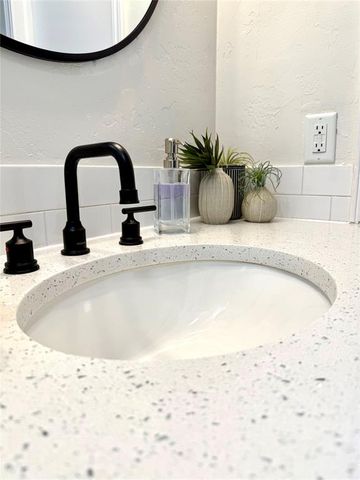 510 Rambling Oaks Drive, Norman, OK 73072