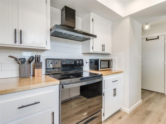 510 Rambling Oaks Drive, Norman, OK 73072