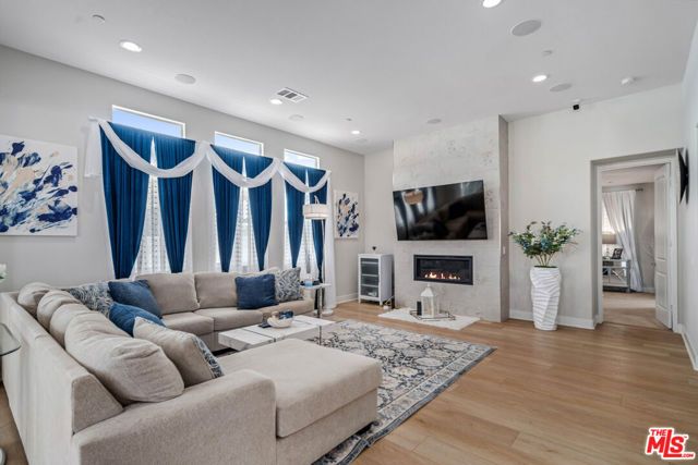 39142 Cocobola Court, Palmdale, CA 93551