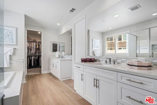 39142 Cocobola Court, Palmdale, CA 93551