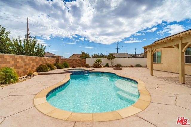 39142 Cocobola Court, Palmdale, CA 93551