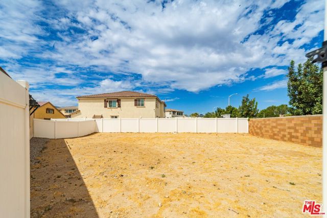 39142 Cocobola Court, Palmdale, CA 93551
