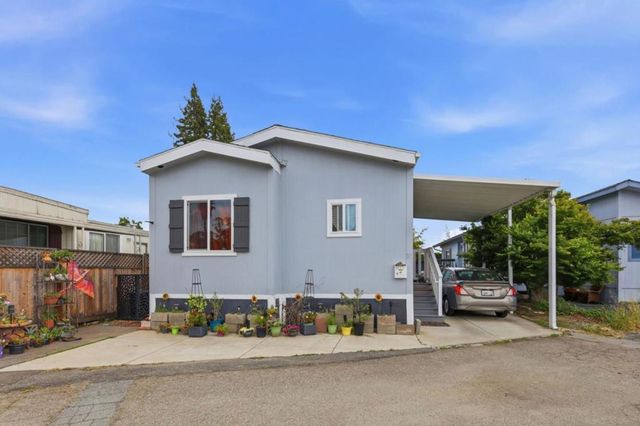 4300 Soquel Drive 37, Soquel, CA 95073