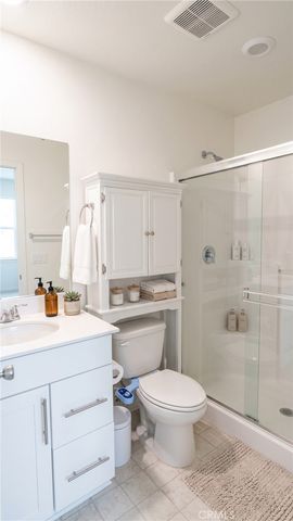 532 S Harbor Boulevard, Santa Ana, CA 92704