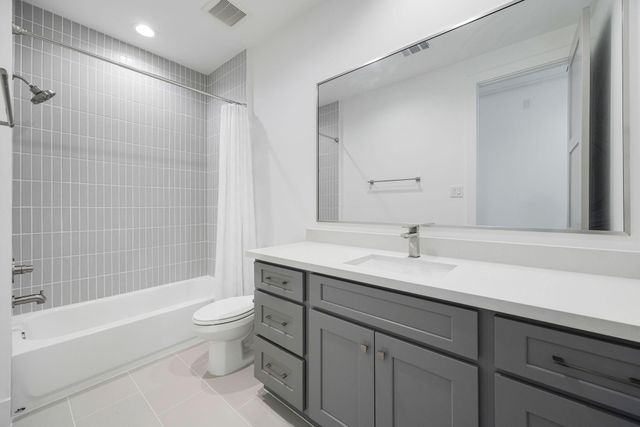 6114 Hamman Street, Houston, TX 77007