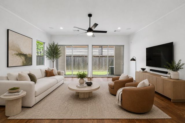 6114 Hamman Street, Houston, TX 77007