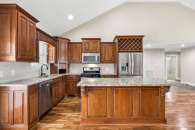 915 Bonner Way, Estill Springs, TN 37330