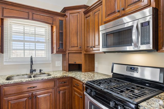 915 Bonner Way, Estill Springs, TN 37330