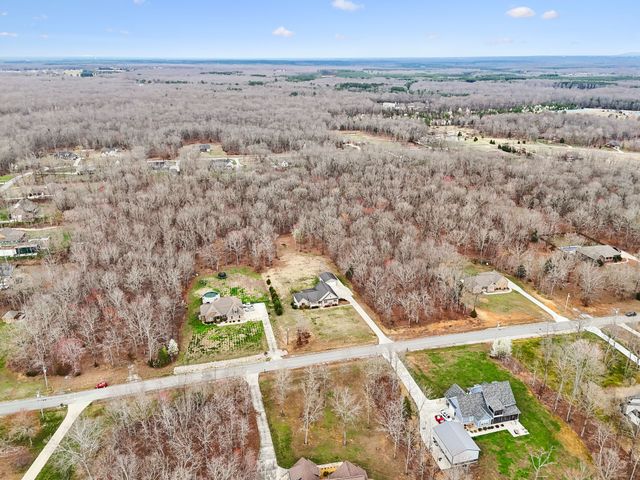 915 Bonner Way, Estill Springs, TN 37330