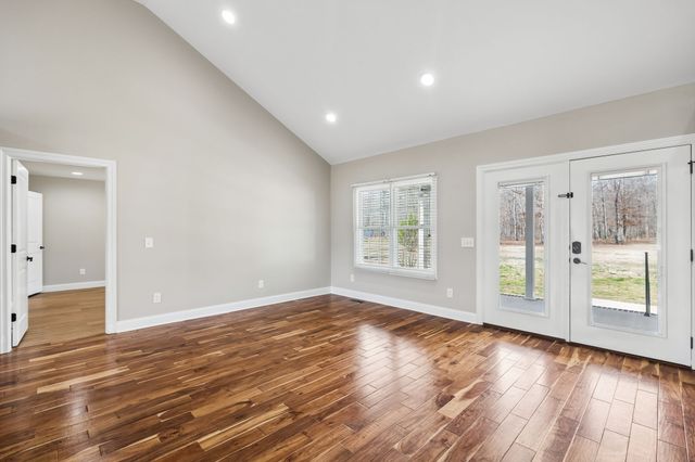 915 Bonner Way, Estill Springs, TN 37330