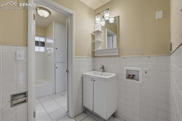 1133 Farragut Avenue, Colorado Springs, CO 80909