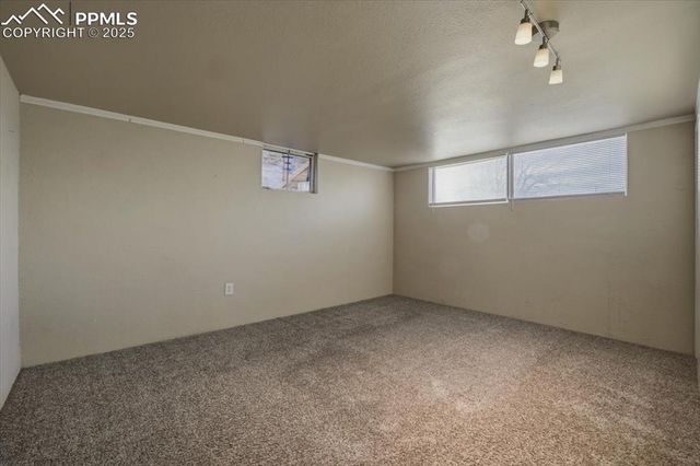 1133 Farragut Avenue, Colorado Springs, CO 80909