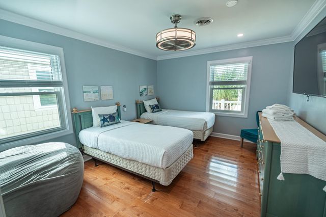 314 45th Ave. N, North Myrtle Beach, SC 29582
