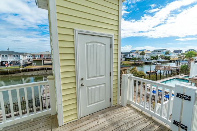 314 45th Ave. N, North Myrtle Beach, SC 29582