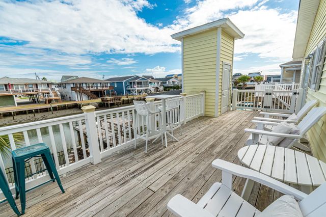 314 45th Ave. N, North Myrtle Beach, SC 29582