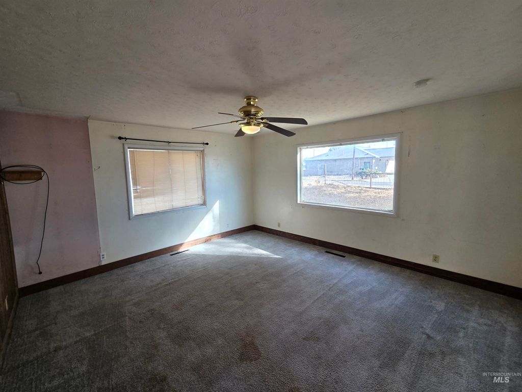 1242 S 12th Street, Payette, ID 83661 photo 2