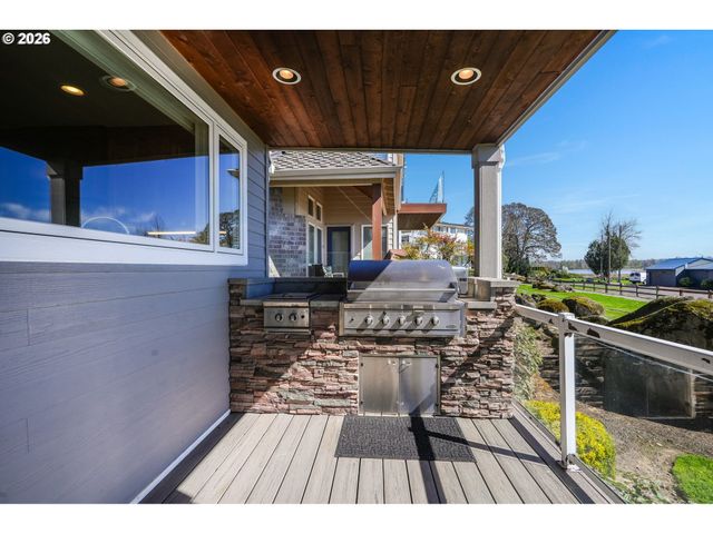 13801 Se 37TH St, Vancouver, WA 98683