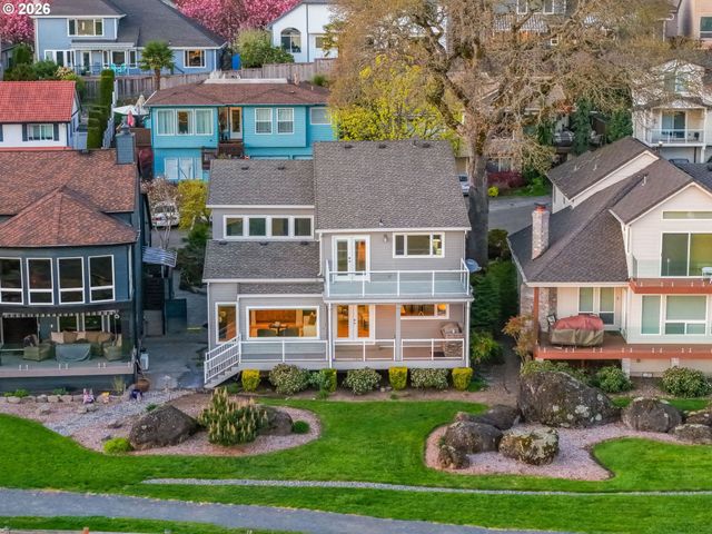 13801 Se 37TH St, Vancouver, WA 98683