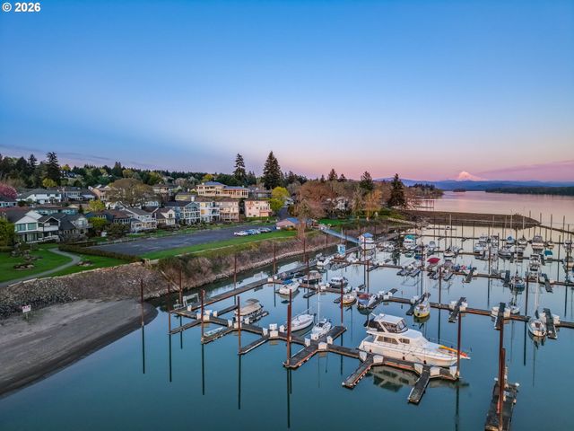 13801 Se 37TH St, Vancouver, WA 98683