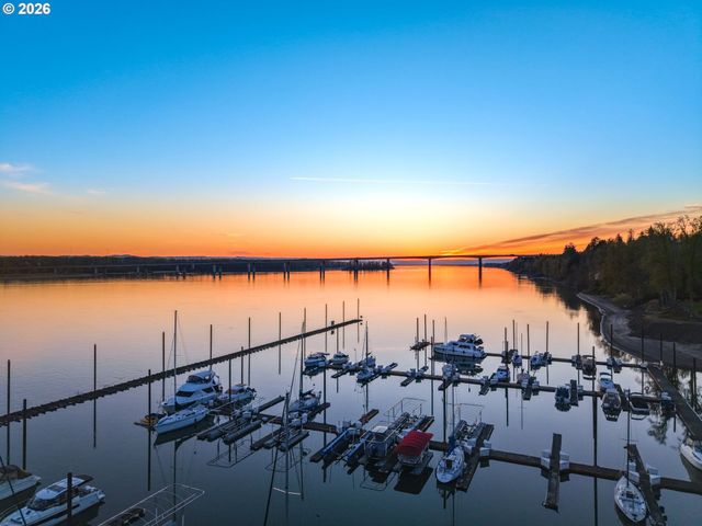 13801 Se 37TH St, Vancouver, WA 98683