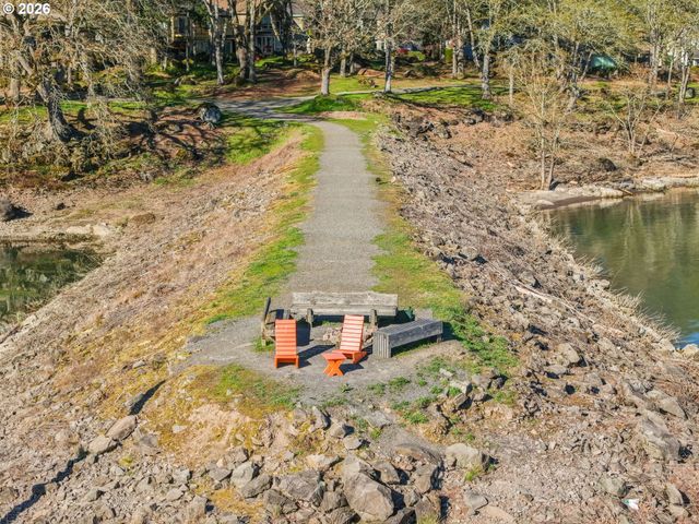 13801 Se 37TH St, Vancouver, WA 98683