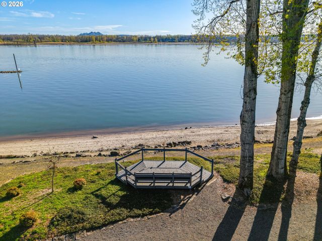 13801 Se 37TH St, Vancouver, WA 98683