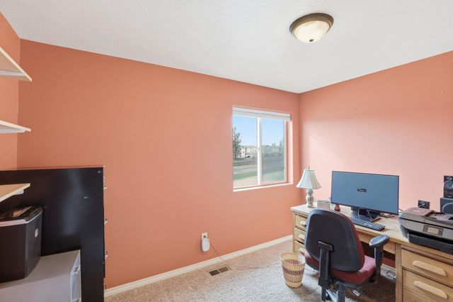 712 S Margaret St, Deer Park, WA 99006