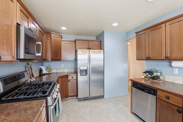 712 S Margaret St, Deer Park, WA 99006