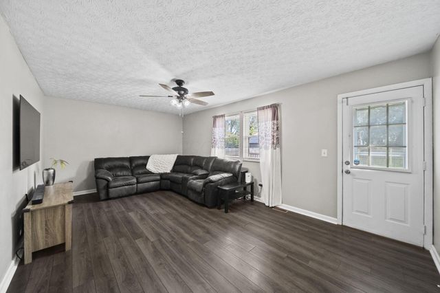 4087 Wintergreen Boulevard, Columbus, OH 43230