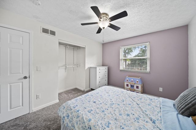 4087 Wintergreen Boulevard, Columbus, OH 43230