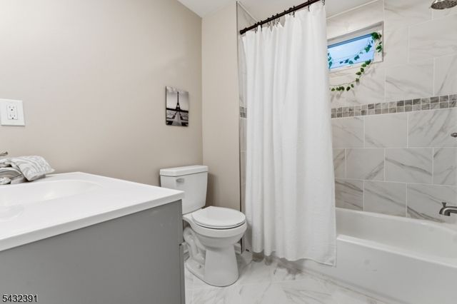 58 Bennett St, Phillipsburg Town, NJ 08865