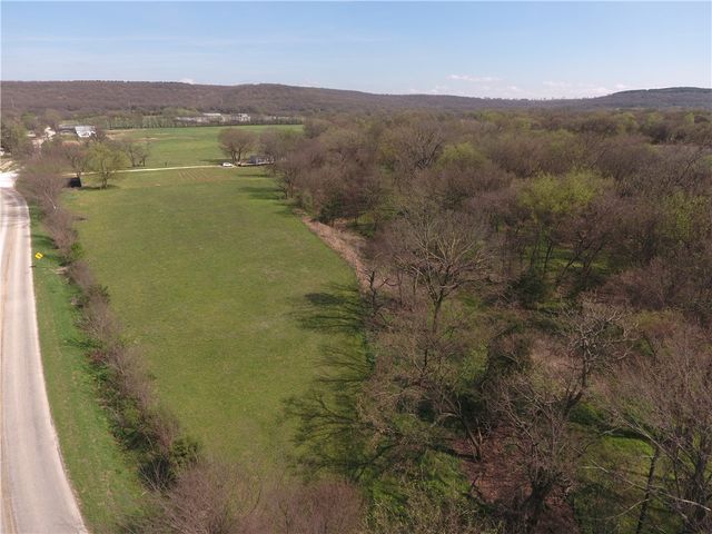 15618 Jackson Highway, Fayetteville, AR 72704