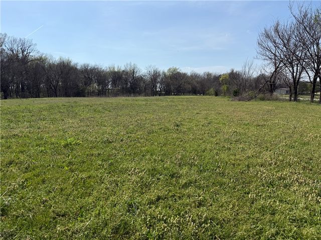 15618 Jackson Highway, Fayetteville, AR 72704