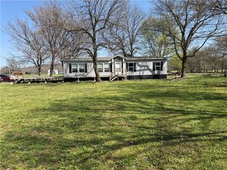 15618 Jackson Highway, Fayetteville, AR 72704