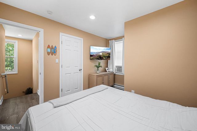 1005 BOULEVARD ROUTE, Mays Landing, NJ 08330