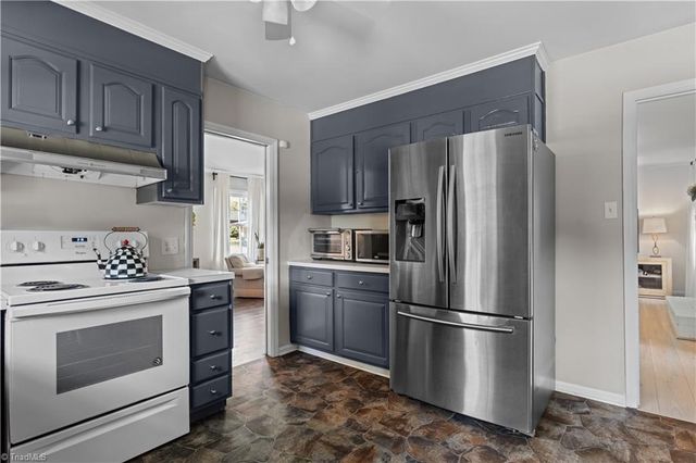 6111 Arcadia Drive, Greensboro, NC 27410