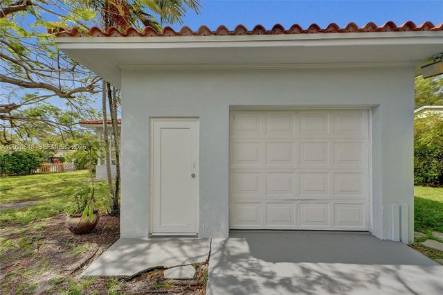 2300 SW 22nd Ave, Miami, FL 33145