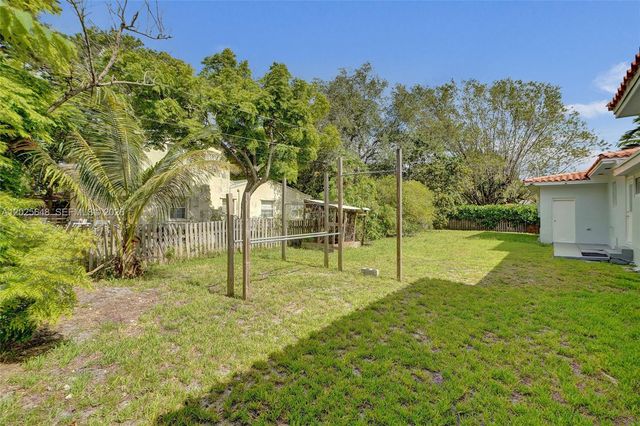2300 SW 22nd Ave, Miami, FL 33145