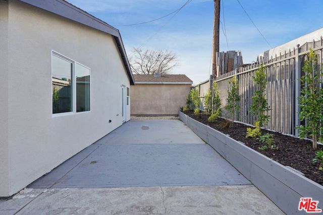 1515 E Martin Luther King Jr Boulevard, Los Angeles, CA 90011