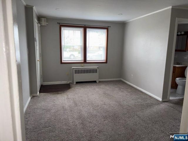 199 Darwin Avenue A, Rutherford, NJ 07070