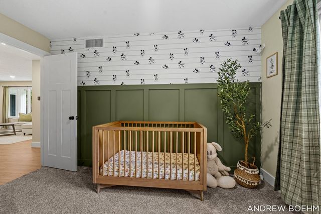 640 Old Orchard Road, Holland, MI 49423